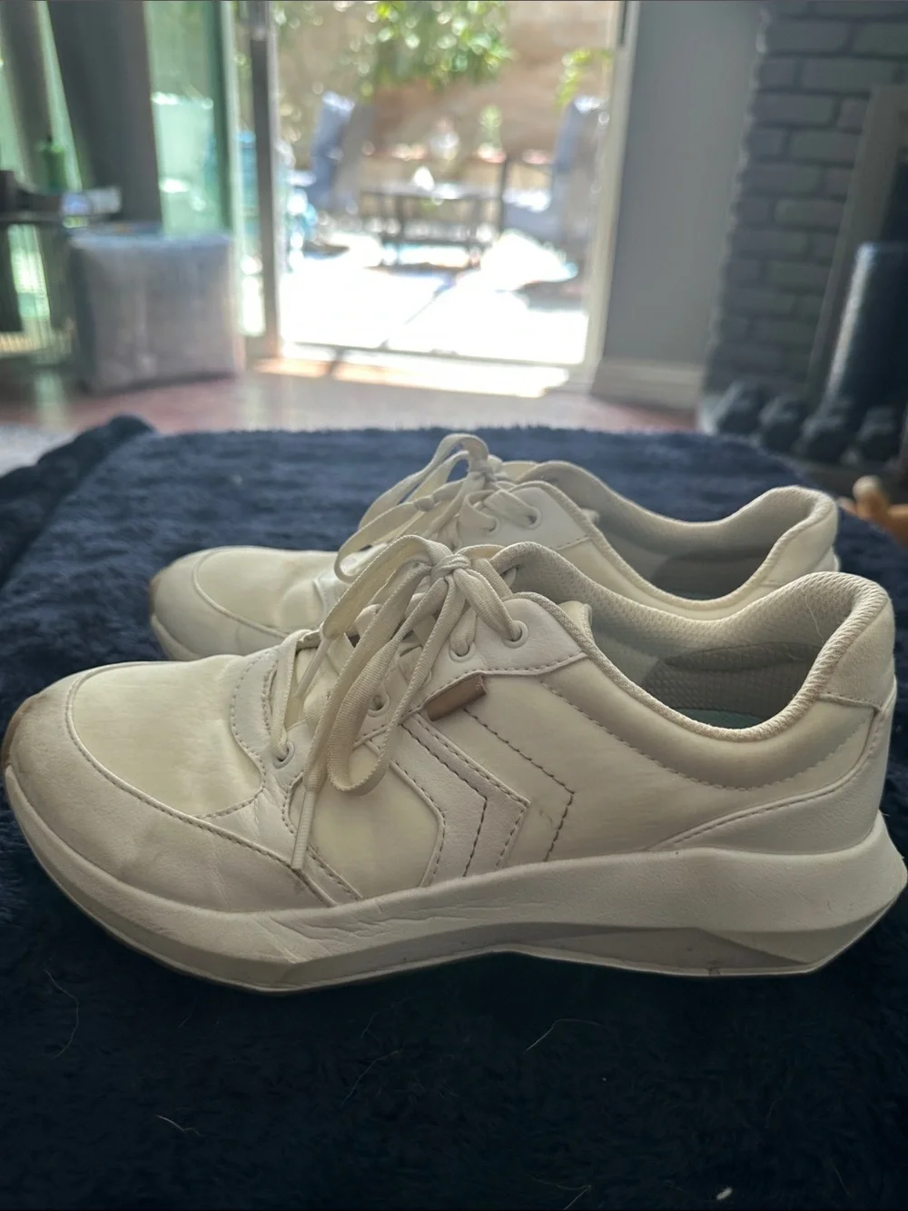 Dr. Scholl's Women's White Lace-Up Platform Sneakers